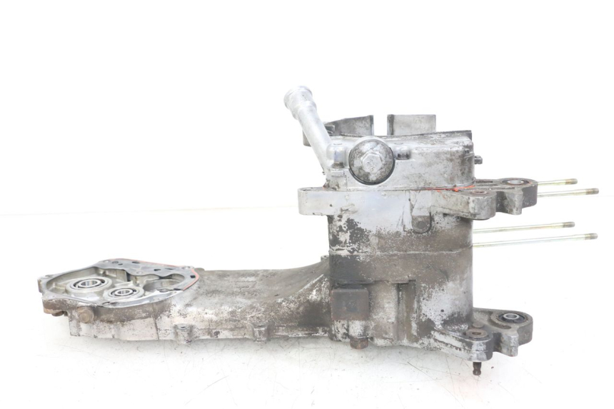 photo de CARTER INFERIOR DO MOTOR KYMCO DINK 4T 50 (2007 - 2018) - Vista de perto
