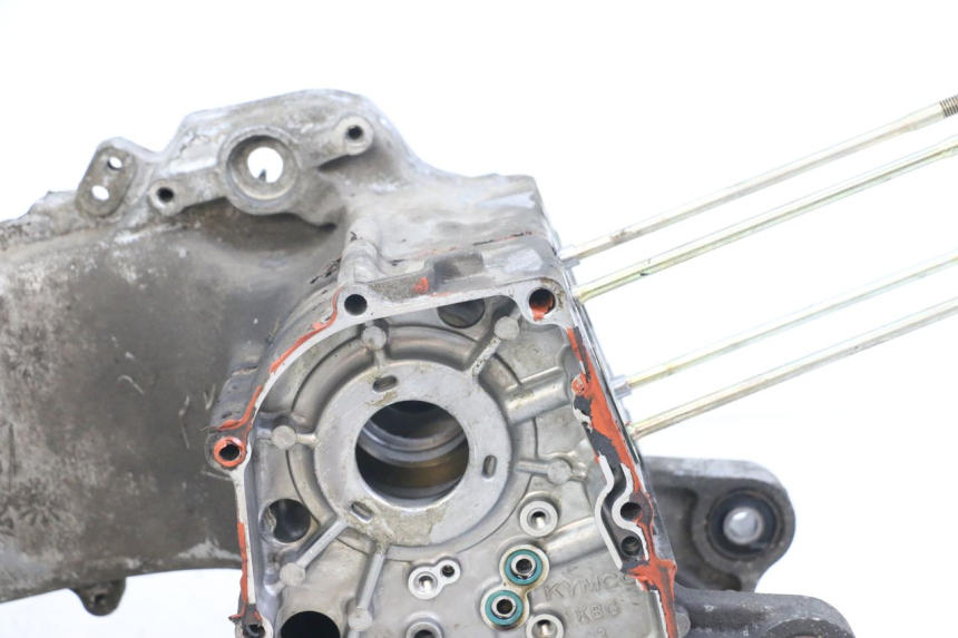 photo de CARTER INFERIOR DO MOTOR KYMCO DINK 4T 50 (2007 - 2018) - Imagem adicional