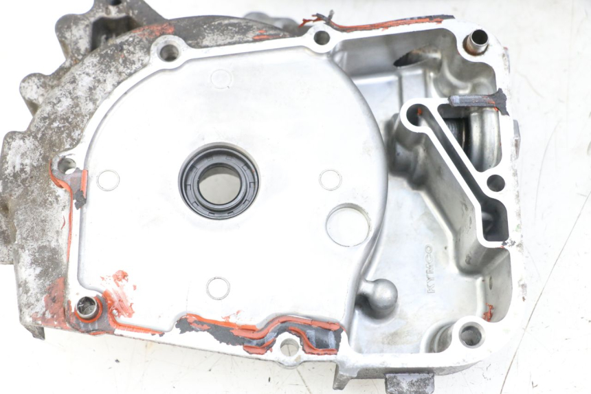 photo de CARTER INFERIOR DO MOTOR KYMCO DINK 4T 50 (2007 - 2018) - Vista principal