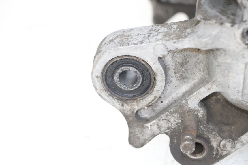 photo de CARTER INFERIOR DO MOTOR KYMCO DINK 4T 50 (2007 - 2018) - Outro ângulo de visão