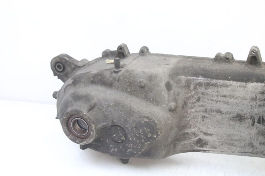 photo de CARTER INFERIOR DO MOTOR KYMCO DINK STREET 125 (2009 - 2014) - Pontos de fixação