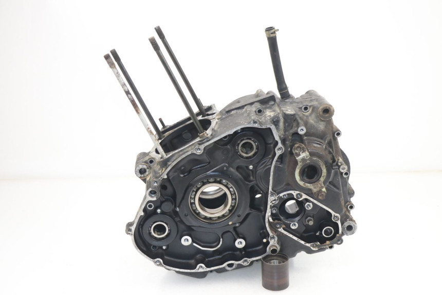 photo de CARTER INFERIOR DO MOTOR SUZUKI DR DJEBEL 600 (1985 - 1990) - Detalhe da peça