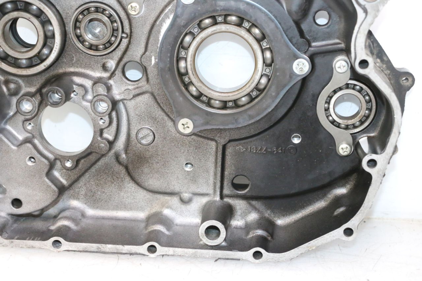 photo de CARCAÇA INFERIOR DO MOTOR SUZUKI DR S 600 (1985 - 1989) - Outro ângulo de visão