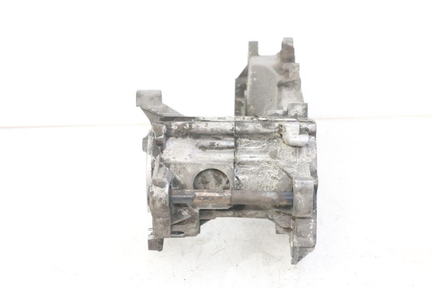 photo de CARTER INFERIOR DO MOTOR PEUGEOT ELYSTAR 50 (2002 - 2014) - Vista de perto