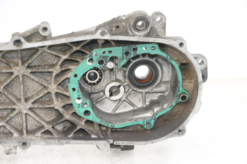 photo de CARTER INFERIOR DO MOTOR PEUGEOT ELYSTAR 50 (2002 - 2014) - Ângulo alternativo