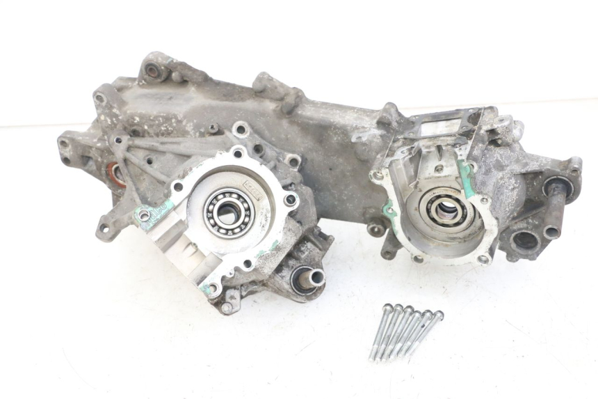 photo de CARTER INFERIOR DO MOTOR PEUGEOT ELYSTAR 50 (2002 - 2014) - Detalhe da peça