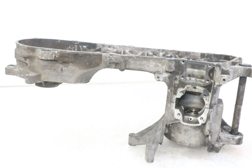 photo de CARTER INFERIOR DO MOTOR PEUGEOT ELYSTAR 50 (2002 - 2014) - Ampliação técnica
