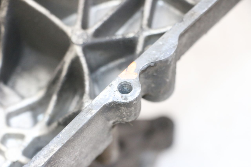 photo de CARTER INFERIOR DO MOTOR PEUGEOT ELYSTAR 50 (2002 - 2014) - Pontos de fixação