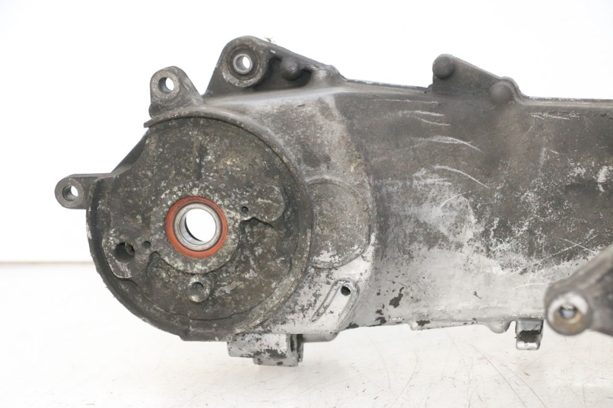photo de CARTER INFERIOR DO MOTOR PEUGEOT ELYSTAR 50 (2002 - 2014) - Vista de perto