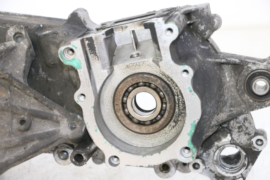 photo de CARTER INFERIOR DO MOTOR PEUGEOT ELYSTAR 50 (2002 - 2014) - Detalhe da peça