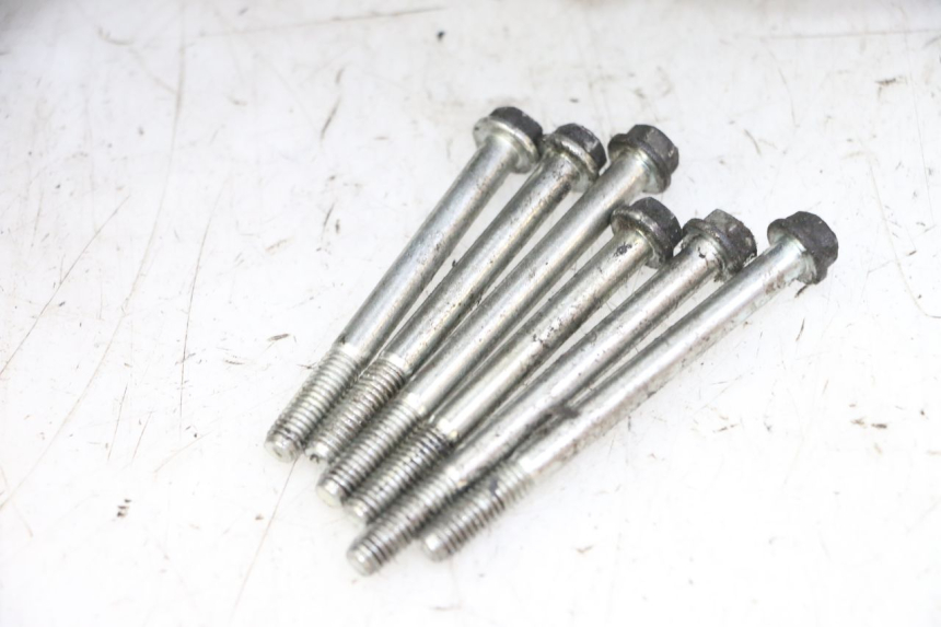 photo de CARTER INFERIOR DO MOTOR PEUGEOT ELYSTAR 50 (2002 - 2014) - Zoom do estado de desgaste