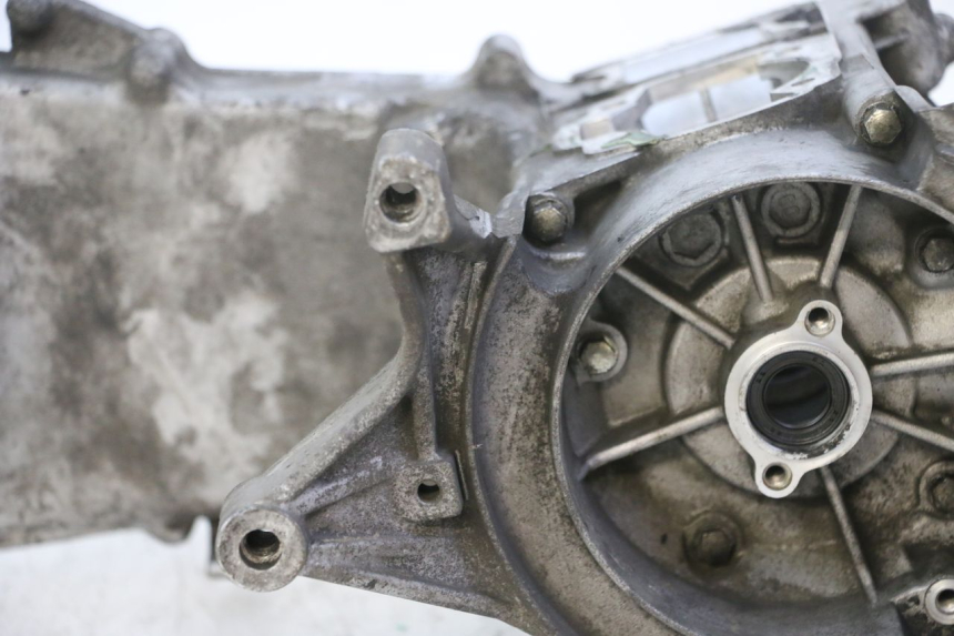 photo de CARTER INFERIOR DO MOTOR PEUGEOT ELYSTAR 50 (2002 - 2014) - Ampliação dos componentes