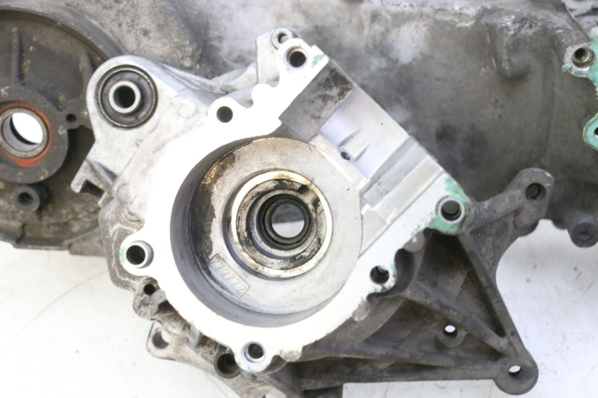 photo de CARTER INFERIOR DO MOTOR PEUGEOT ELYSTAR 50 (2002 - 2014) - Ângulo alternativo