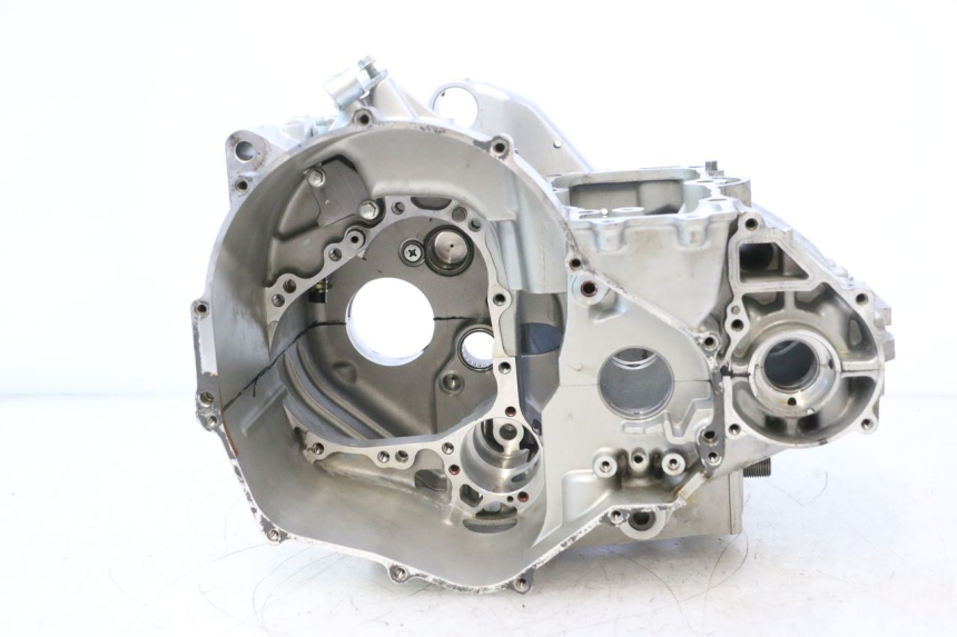 photo de CARCAÇA INFERIOR DO MOTOR KAWASAKI ER-6 ER6 N 650 (2005 - 2009) - Vista principal