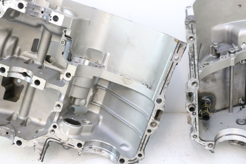 photo de CARCAÇA INFERIOR DO MOTOR KAWASAKI ER-6 ER6 N 650 (2005 - 2009) - Estrutura - ampliação