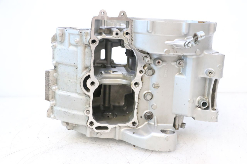 photo de CARCAÇA INFERIOR DO MOTOR KAWASAKI ER-6 ER6 N 650 (2005 - 2009) - Zoom do estado de desgaste