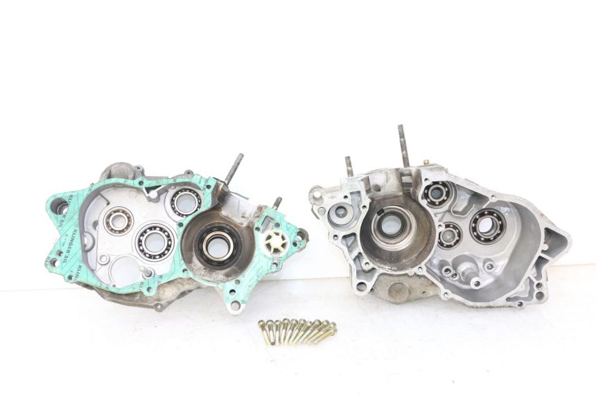 photo de CARTER INFERIOR DO MOTOR APRILIA ETX 125 (1998 - 2002) - Detalhe da peça