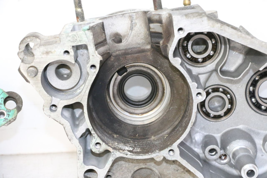 photo de CARTER INFERIOR DO MOTOR APRILIA ETX 125 (1998 - 2002) - Estrutura - ampliação