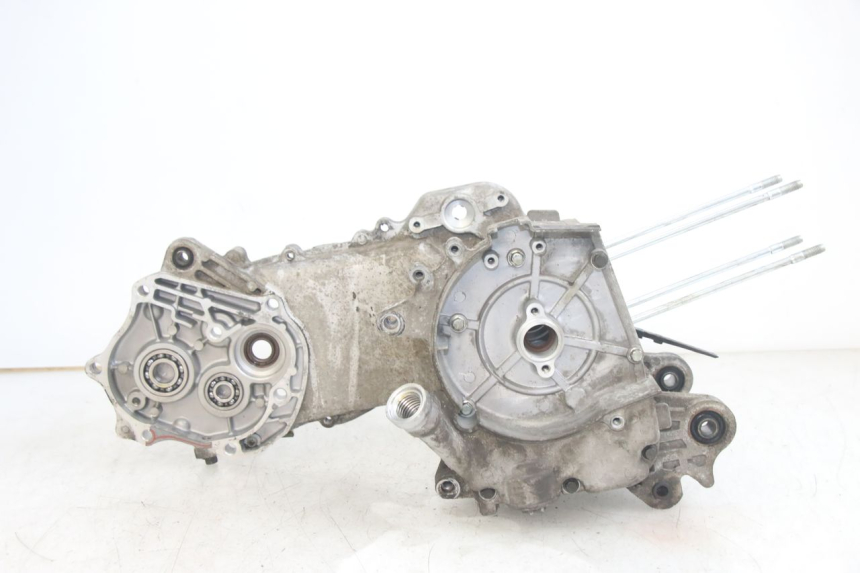 photo de CARTER INFERIOR DO MOTOR JM MOTORS EVOLIS 4T 50 (2018 - 2022) - Marcações e referências