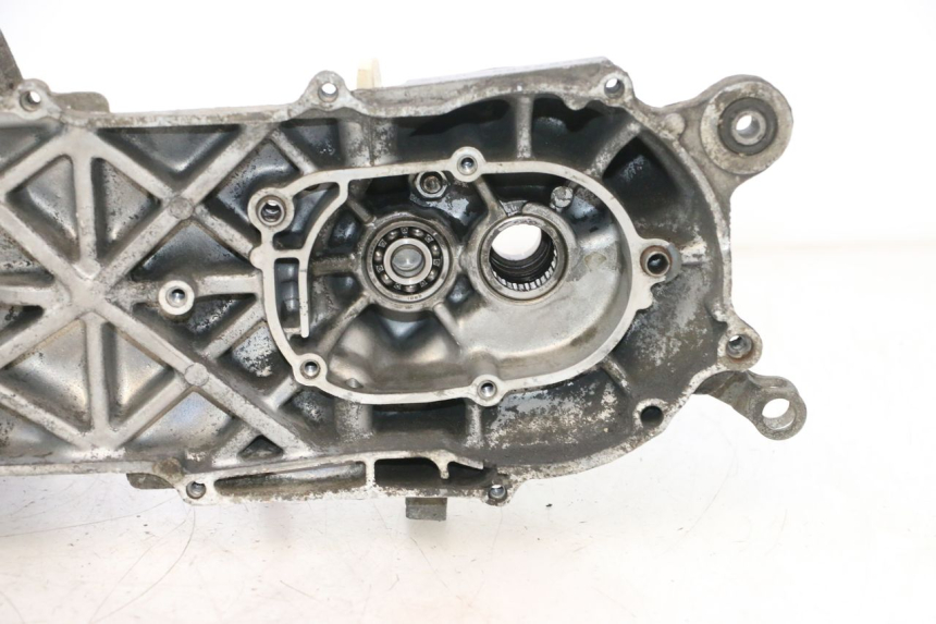 photo de CARCAÇA INFERIOR DO MOTOR MBK EVOLIS 80 (1993 - 1999) - Peça verificada