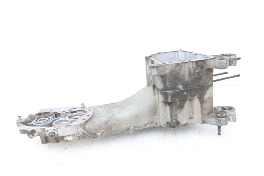 photo de CARCAÇA INFERIOR DO MOTOR JM MOTORS F45i 4T 50 (2020 - 2023) - Vista de perto