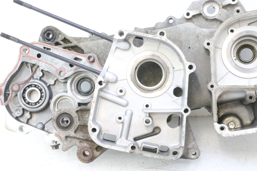photo de CARCAÇA INFERIOR DO MOTOR JM MOTORS F45i 4T 50 (2020 - 2023) - Vista geral