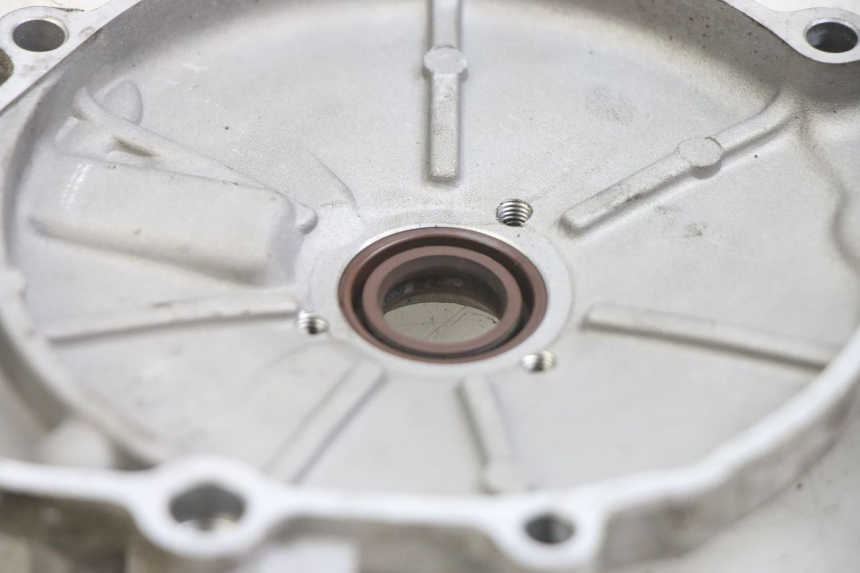 photo de CARTER INFERIOR DO MOTOR TNT MOTOR FASTINO 4T 50 (2013 - 2019) - Zoom do estado de desgaste