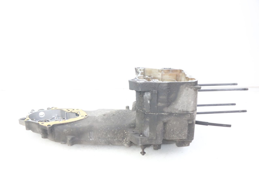 photo de CARTER INFERIOR DO MOTOR HONDA FES S-WING SWING ABS 125 (2007 - 2015) - Detalhe da peça