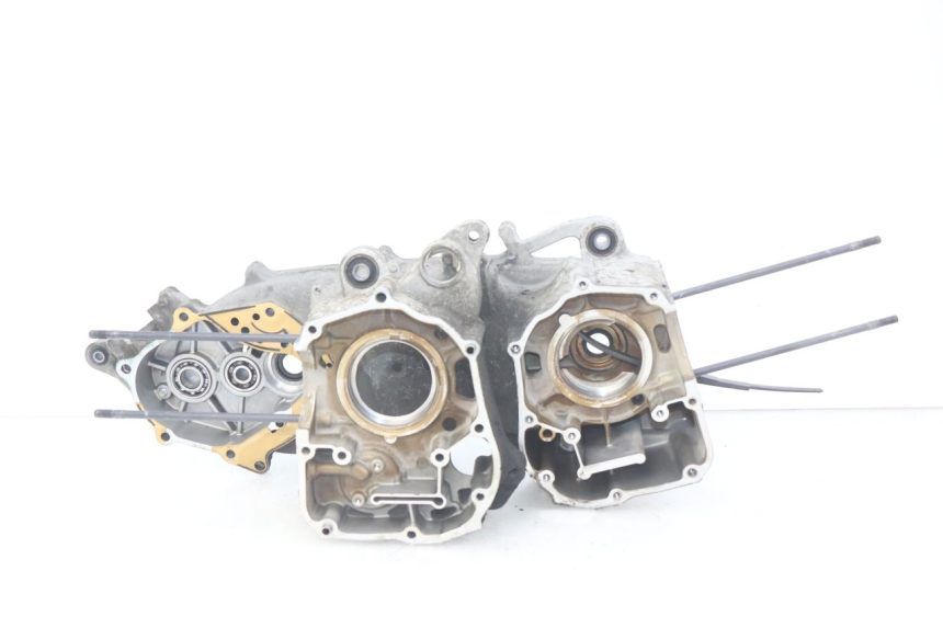 photo de CARTER INFERIOR DO MOTOR HONDA FES S-WING SWING ABS 125 (2007 - 2015) - Vista de perto