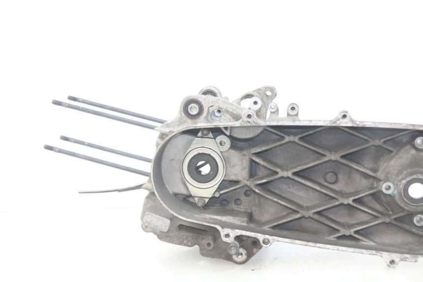 photo de CARTER INFERIOR DO MOTOR HONDA FES S-WING SWING ABS 125 (2007 - 2015) - Estado da superfície