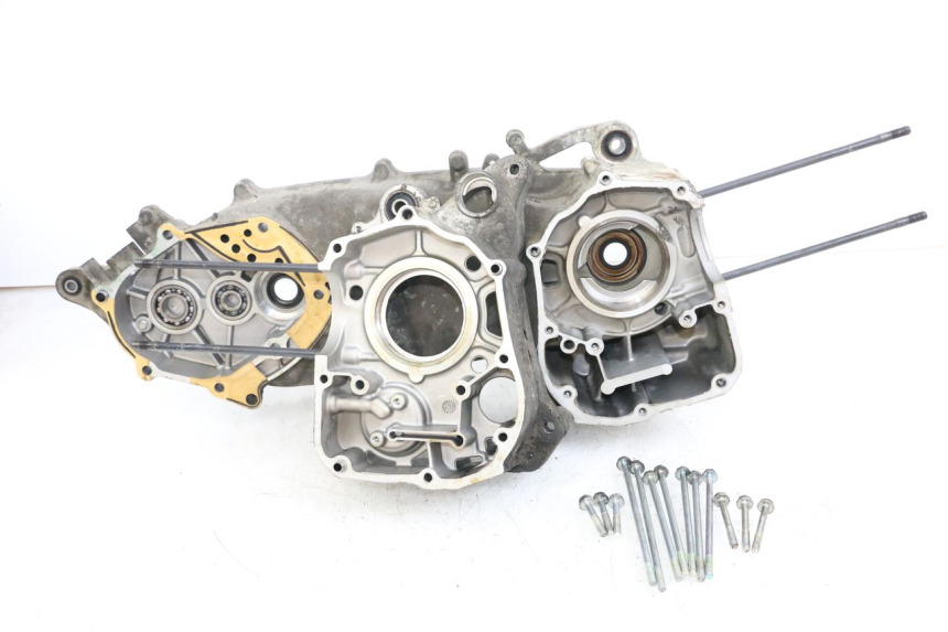 photo de CARTER INFERIOR DO MOTOR HONDA FES S-WING SWING ABS 125 (2007 - 2015) - Vista principal