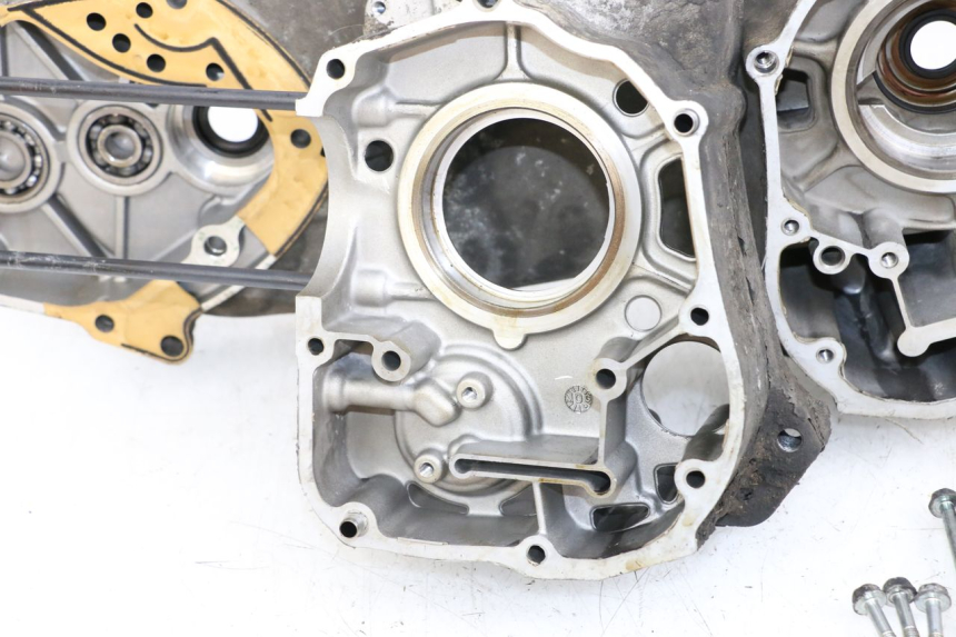 photo de CARTER INFERIOR DO MOTOR HONDA FES S-WING SWING ABS 125 (2007 - 2015) - Estrutura - ampliação
