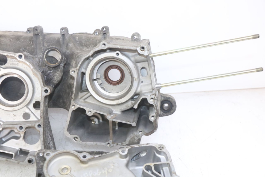 photo de CARTER INFERIOR DO MOTOR SYM FIDDLE 3 III 125 (2014 - 2020) - Ângulo alternativo