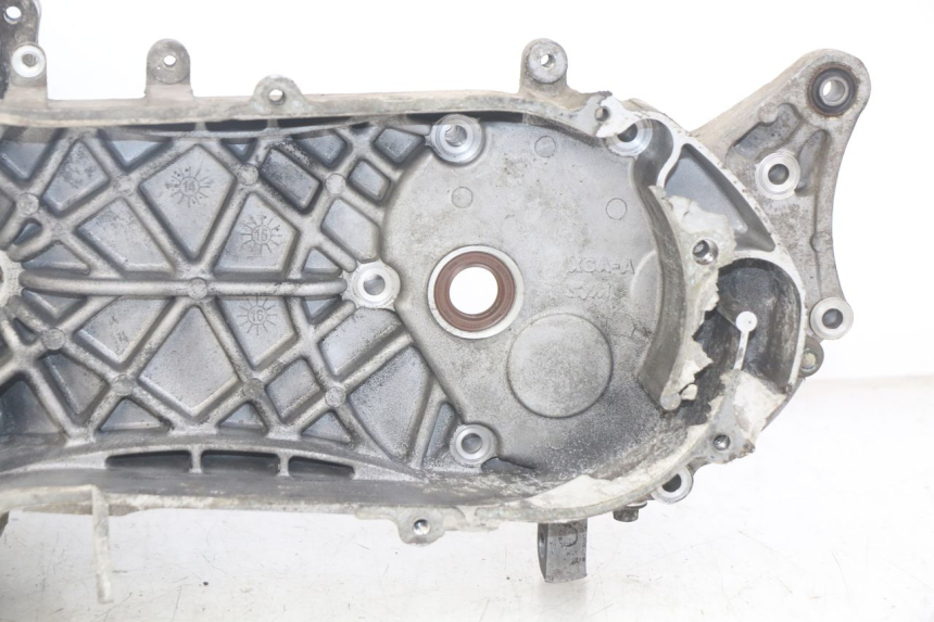 photo de CARTER INFERIOR DO MOTOR SYM FIDDLE 3 III 125 (2014 - 2020) - Pontos de fixação