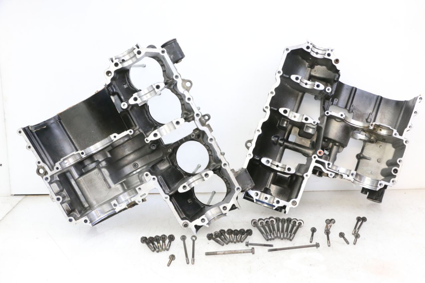 photo de CARTER INFERIOR DO MOTOR YAMAHA FJ 36Y 1100 (1984 - 1985) - Detalhe da peça