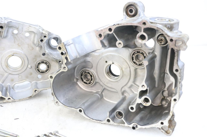 photo de CARTER INFERIOR DO MOTOR HONDA FJS SILVER WING SILVERWING 400 (2005 - 2008) - Estado da superfície