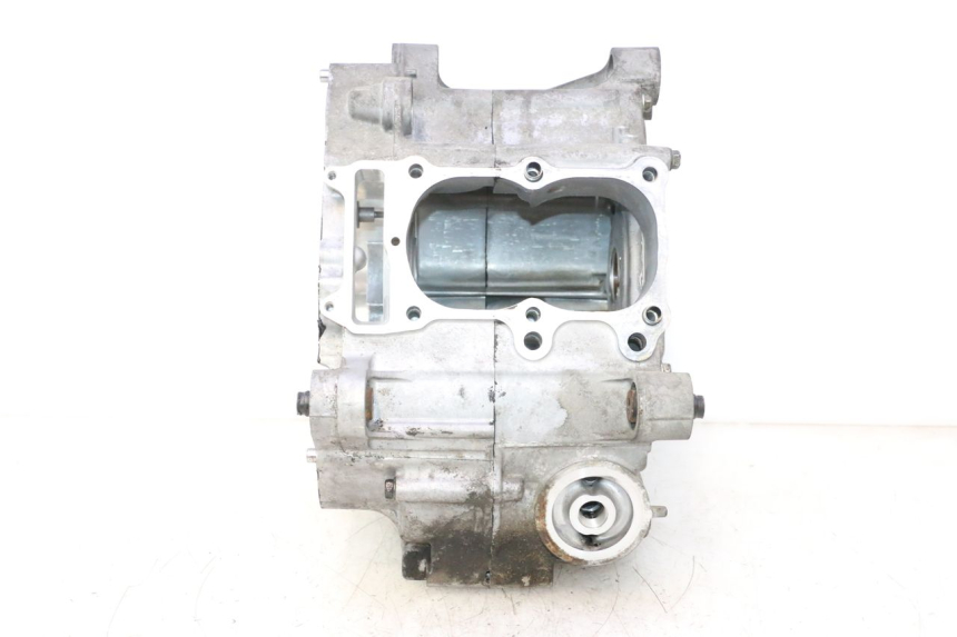 photo de CARTER INFERIOR DO MOTOR HONDA FJS SILVER WING SILVERWING 400 (2005 - 2008) - Detalhes característicos