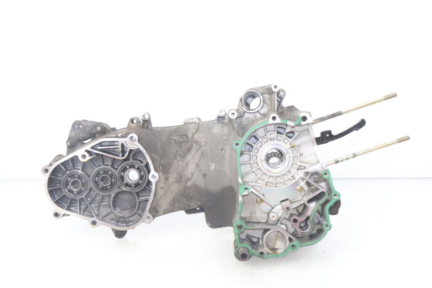 photo de CARTER INFERIOR DO MOTOR PIAGGIO FLY 125 (2005 - 2012) - Vista do produto