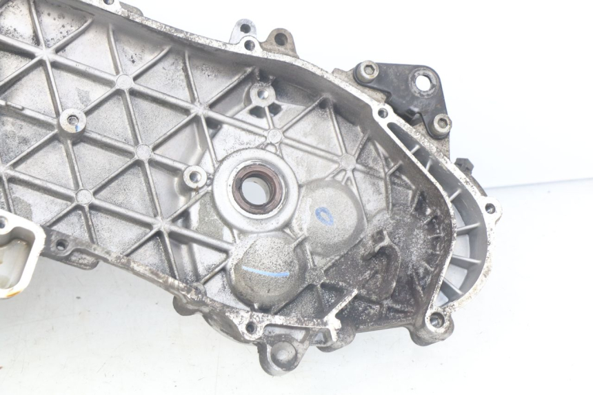 photo de CARTER INFERIOR DO MOTOR PIAGGIO FLY 125 (2005 - 2012) - Ampliação dos componentes