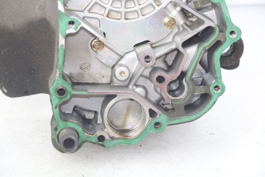 photo de CARTER INFERIOR DO MOTOR PIAGGIO FLY 125 (2005 - 2012) - Peça verificada