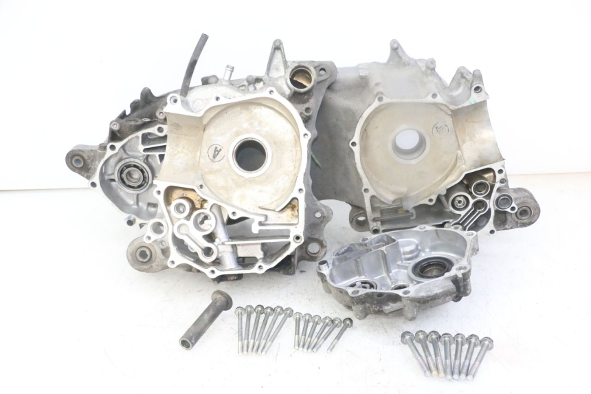 photo de CARTER INFERIOR DO MOTOR HONDA FORZA ABS 300 (2013 - 2017) - Detalhe da peça