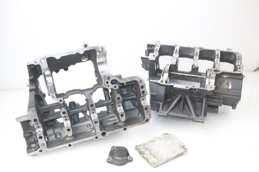 photo de CARCAÇA INFERIOR DO MOTOR YAMAHA FZ8 800 (2010 - 2016) - Zoom de qualidade