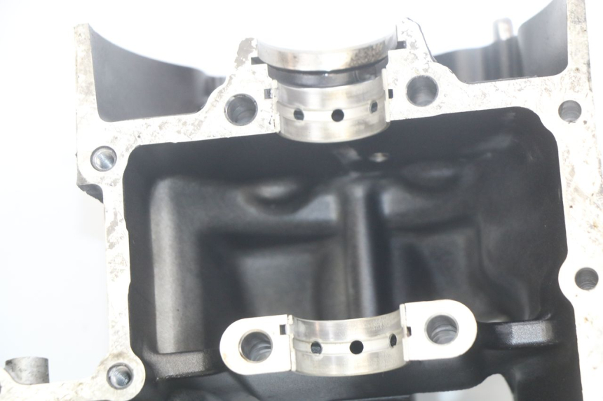 photo de CARTER INFERIOR DO MOTOR YAMAHA FZS FAZER 600 (1998 - 2001) - Ângulo alternativo