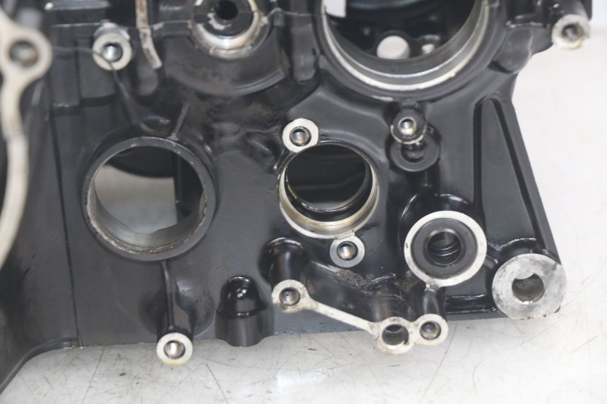 photo de CARTER INFERIOR DO MOTOR YAMAHA FZS FAZER 600 (1998 - 2001) - Marcações e referências