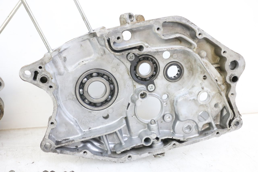 photo de CARTER INFERIOR DO MOTOR HYOSUNG GF 125 (2001 - 2005) - Inspeção visual