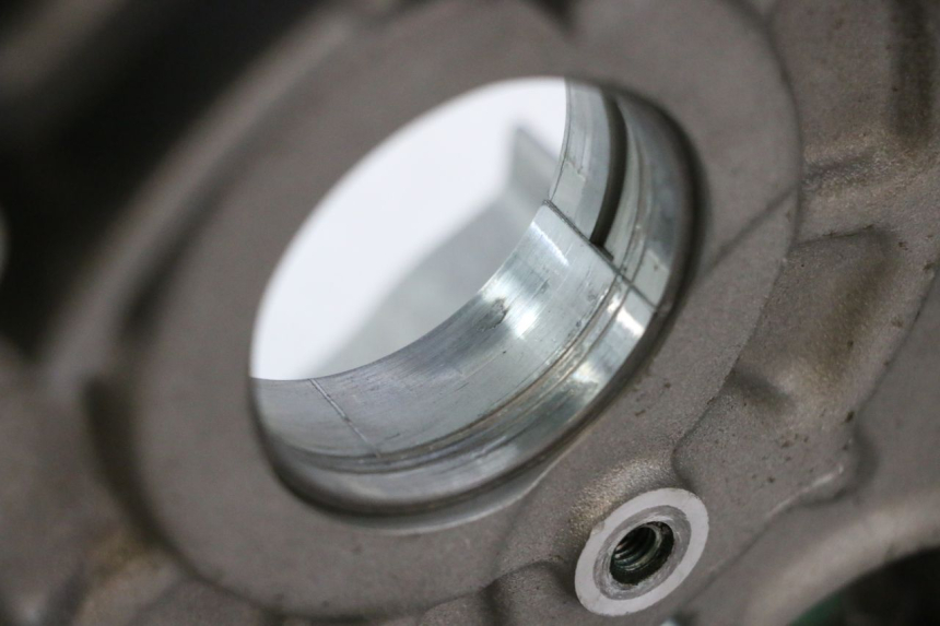 photo de CARTER INFERIOR DO MOTOR GILERA GP 800 (2007 - 2013) - Inspeção visual