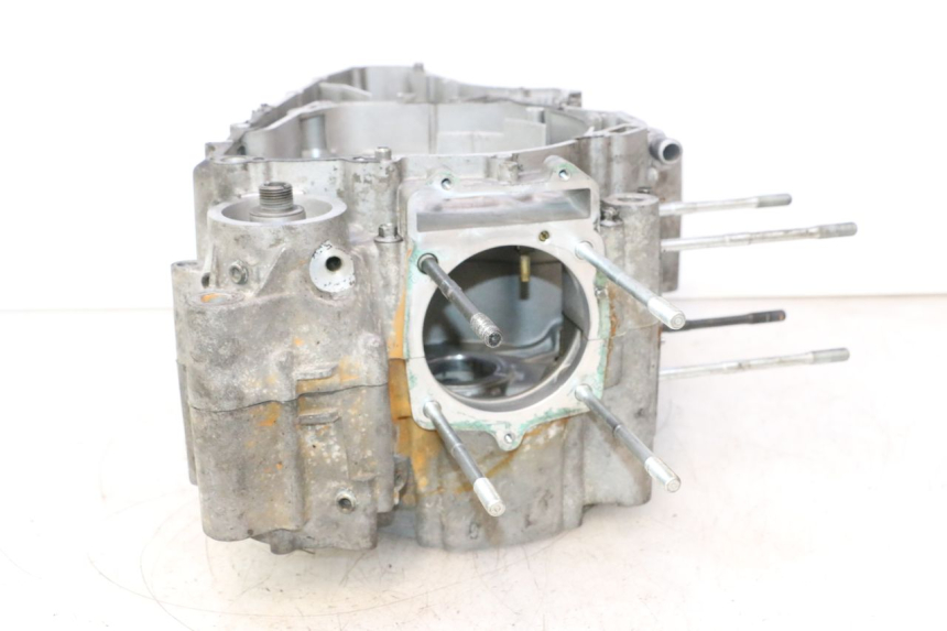 photo de CARTER INFERIOR DO MOTOR GILERA GP 800 (2007 - 2013) - Vista principal