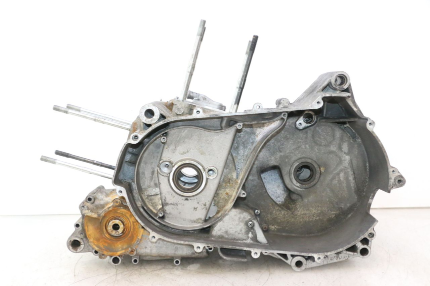 photo de CARTER INFERIOR DO MOTOR GILERA GP 800 (2007 - 2013) - Ampliação técnica