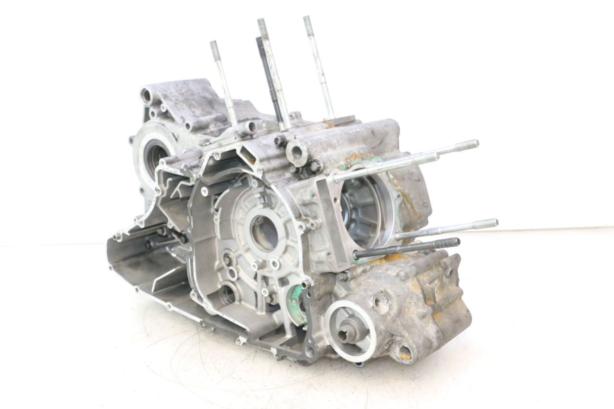 photo de CARTER INFERIOR DO MOTOR GILERA GP 800 (2007 - 2013) - Peça verificada
