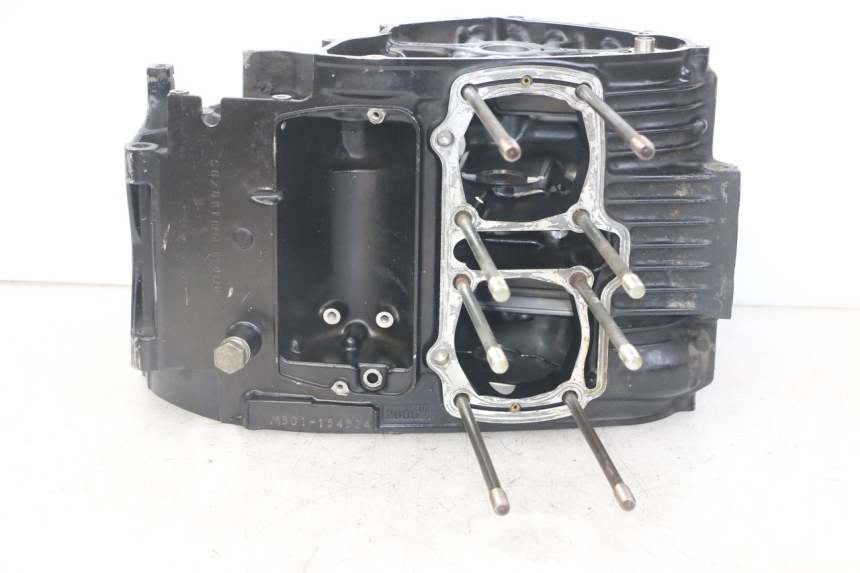 photo de CARTER INFERIOR DO MOTOR SUZUKI GS GSE 500 (2001 - 2003) - Detalhe da peça